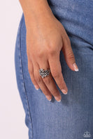 Paparazzi Backyard Beauty - Silver Ring