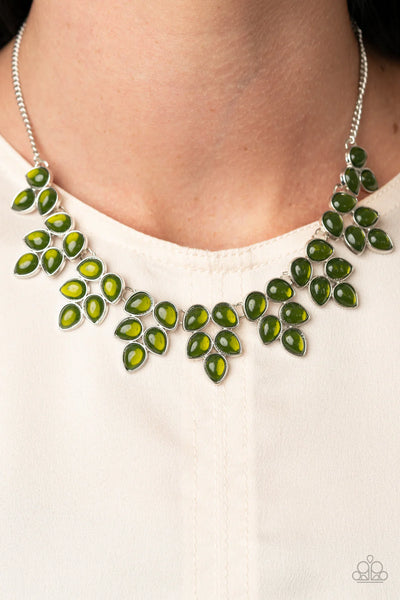 Paparazzi Hidden Eden - Green Necklace