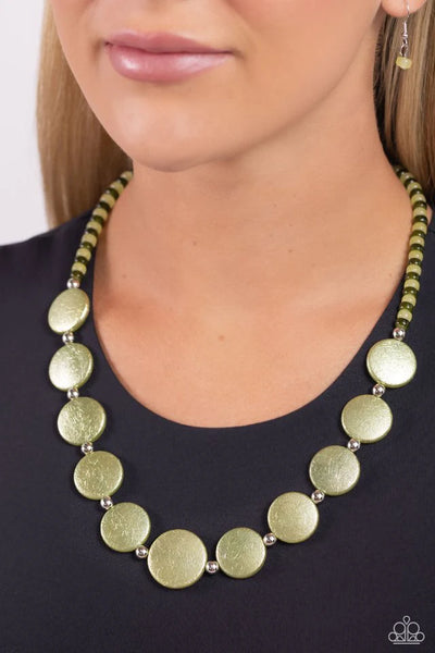 Paparazzi Scratched Showtime - Green Necklace