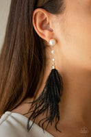 Paparazzi Vegas Vixen - Black Post Earrings