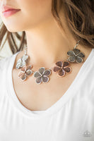 Paparazzi No Common Daisy - Multi Necklace