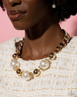 Paparazzi Generously Glossy - Gold Necklace