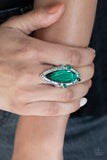 Paparazzi Sparkle Smitten - Green Ring