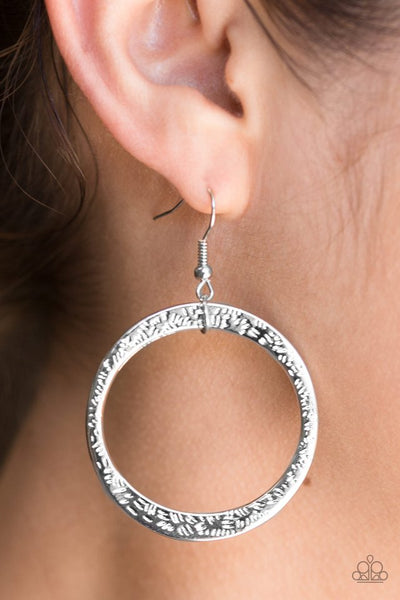 Paparazzi Wildly Wild-lust - Silver Earrings