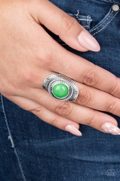 Paparazzi Sunny Sensations - Green Ring