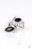 Paparazzi Flawless Foliage - Black Ring