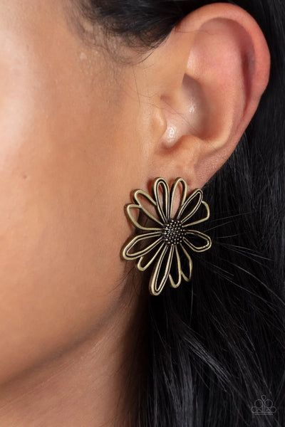 Paparazzi Artisan Arbor - Brass Post Earrings