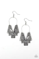 Paparazzi Alternative ARTIFACTS - Silver Earrings