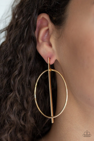 Paparazzi Vogue Visionary - Gold Earrings