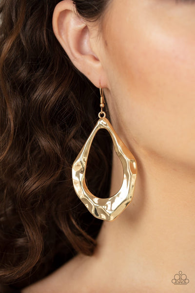 Paparazzi Industrial Imperfection - Gold Earrings