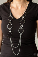 Paparazzi Basic Babe - Silver Necklace